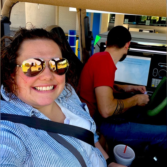 Hi, I’m Sam! - Picture 1 of 1